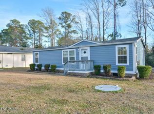 606 Magnolia Dr, Sunset Beach, NC 28468