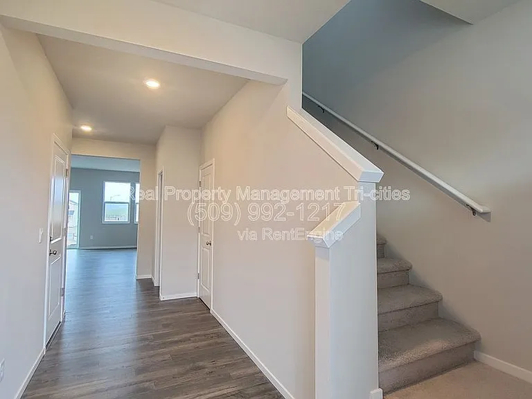 7752 Ranchland Ln — Photo 2