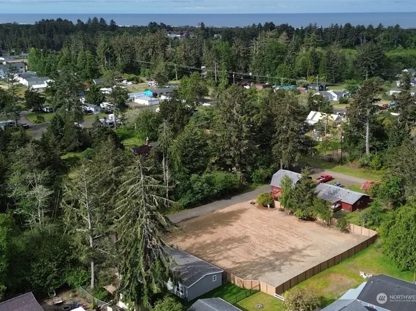 504 W Grant Avenue, Westport, WA 98595