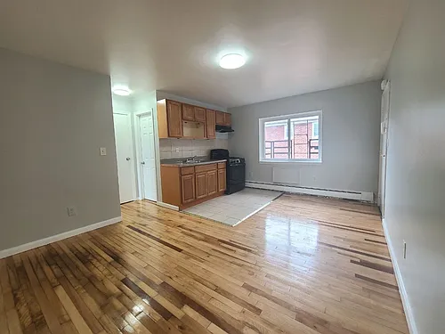 479 Roseville Ave Photo 1