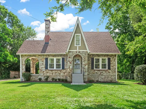 103 Fairway Dr, Nashville, TN 37214