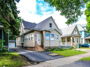 29 Ferndale Cres, Rochester, NY 14609