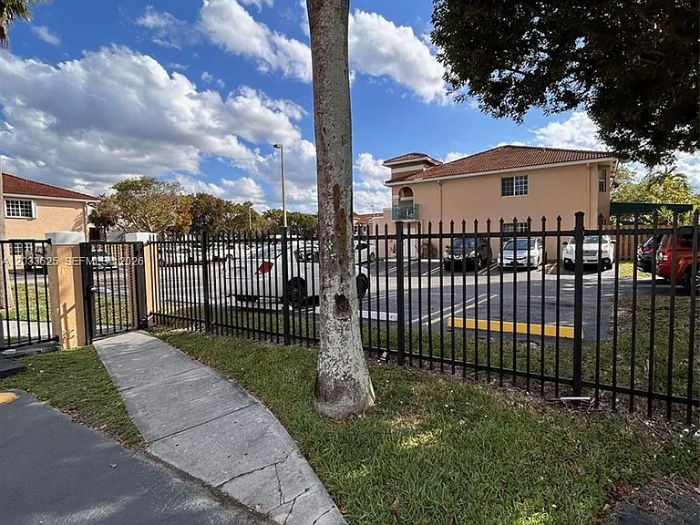 13120 SW 64th Ter #1504 — Photo 25