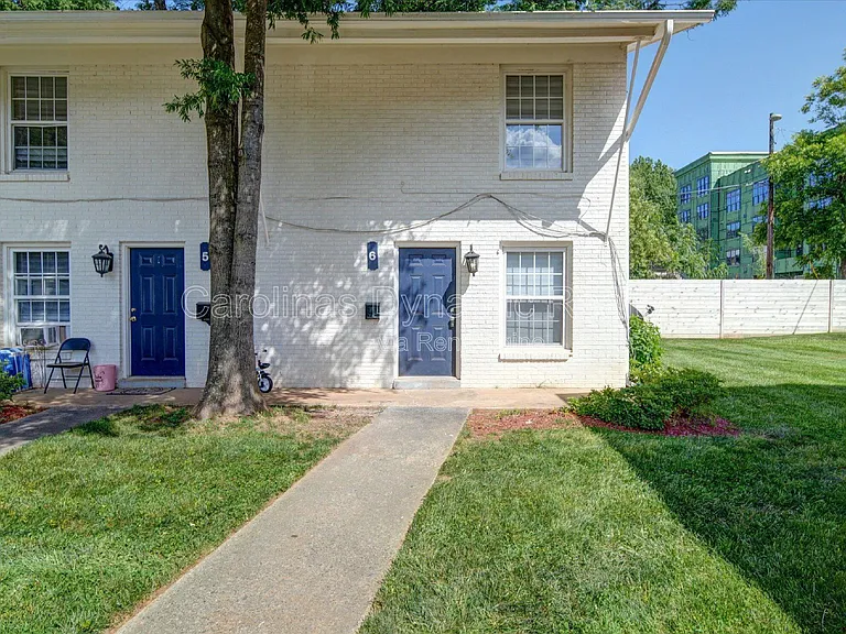 321 S Gardner Ave #6 — Photo 2