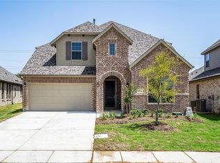 11478 Misty Ridge Dr, Roanoke, TX 76262