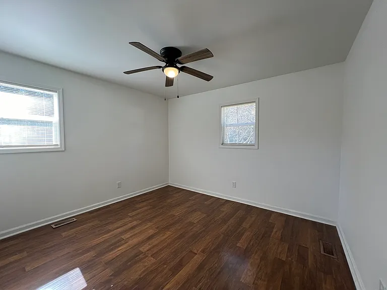 8324 Stephenson Rd — Photo 10