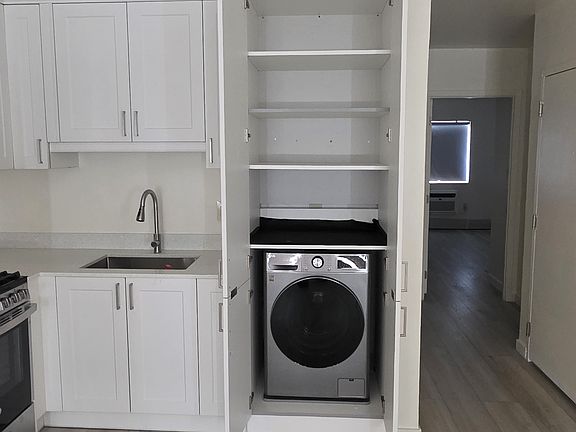 4th image of 1792 Madison Ave Floor 4
