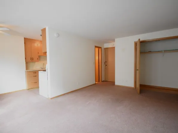 2709 Park Ave S, 2709 Park Ave APT 207, Minneapolis, MN 55407
