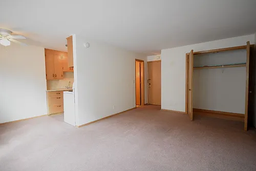 2709 Park Ave S Photo 1