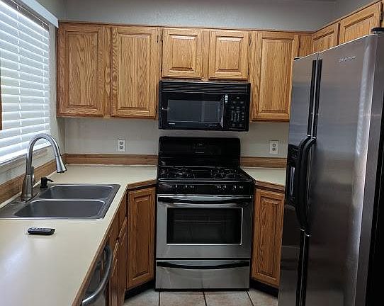 3rd image of 3360 W Wildwood Dr