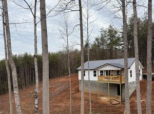 672 Piney Grove Rd, Franklin, NC 28734