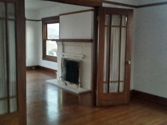 3rd image of 641 47th Ave