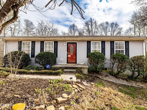 122 Pleasant Ln, Clinton, TN 37716