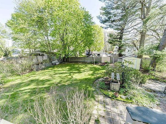 5th image of 26 Maitland Ave