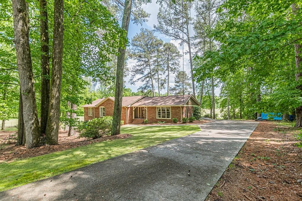 5817 Little Mountain Dr
