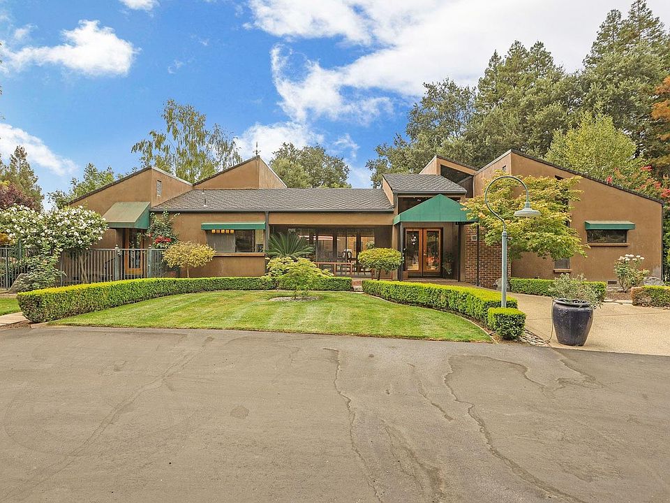 1st image of 8977 N Maranon Dr