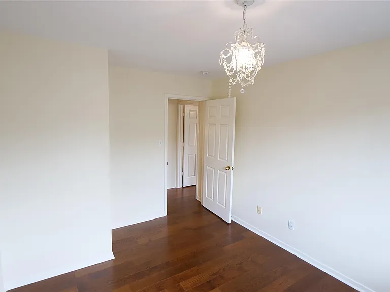 23822 Hopewell Dr — Photo 31