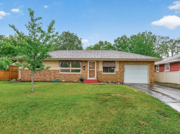 6102 Hampshire Ave N, Crystal, MN 55428