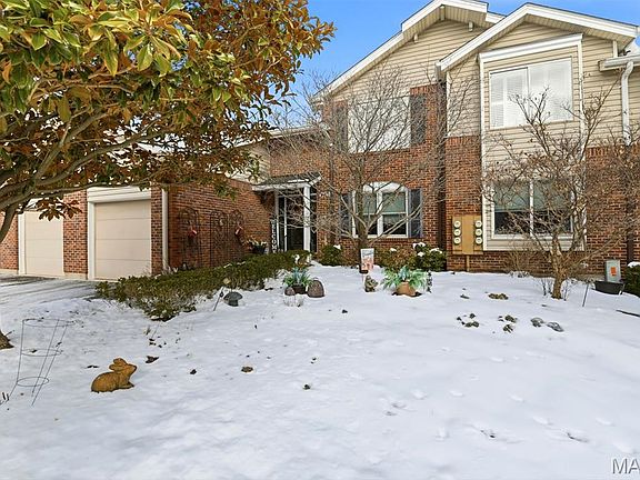 2nd image of 604 Pine Ridge Trails Ct APT 202