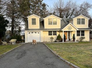 179 Riverview Ave, Tarrytown, NY 10591