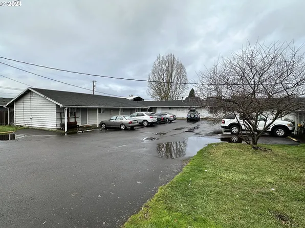 522 N Adair St, Cornelius, OR 97113