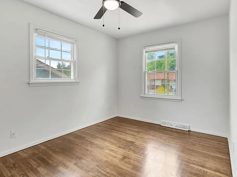 5946 Sunridge Dr — Photo 18