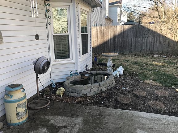 4th image of 917 Palomino Ln