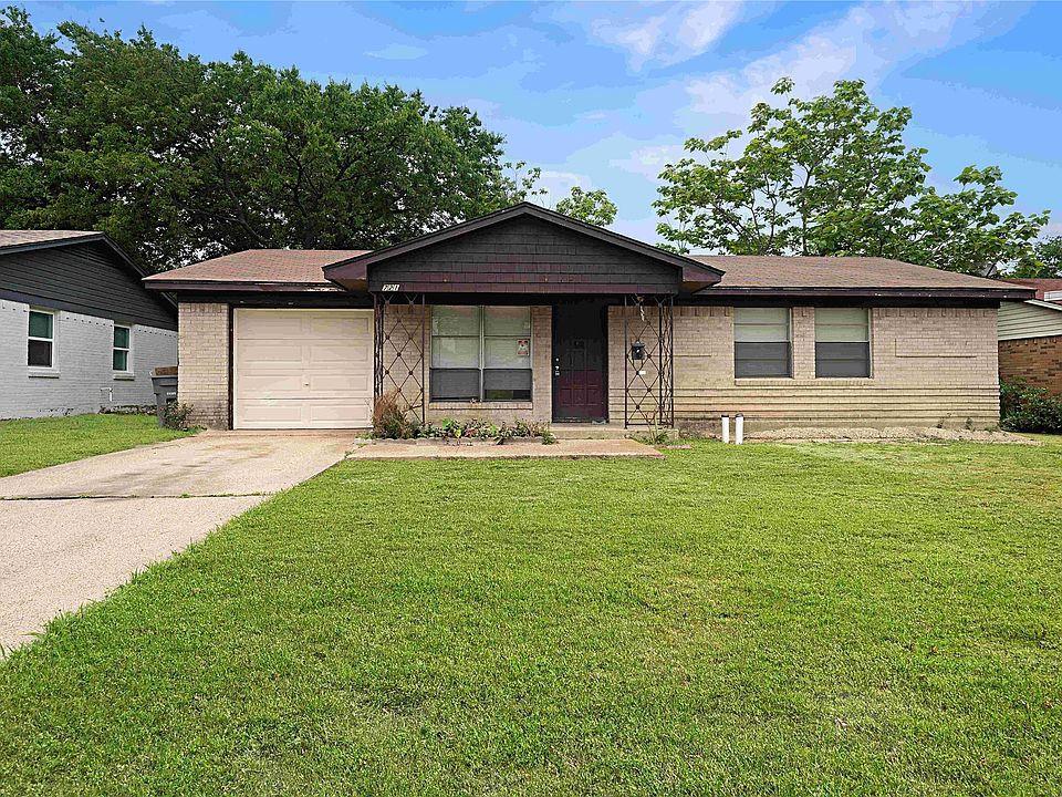 1st image of 721 Ivywood Dr