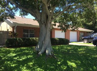 11300 110th Ter, Seminole, FL 33778