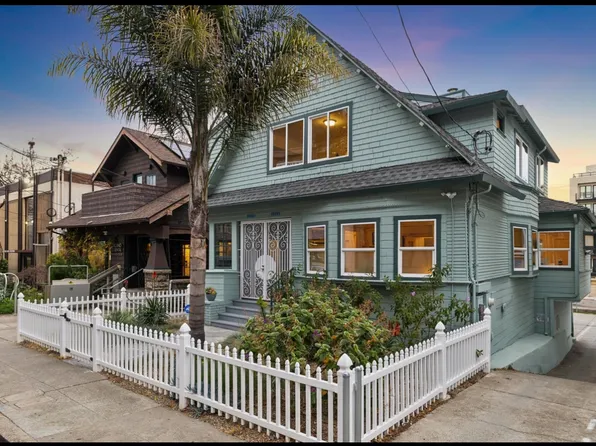 2834 Summit St #2834, Oakland, CA 94609