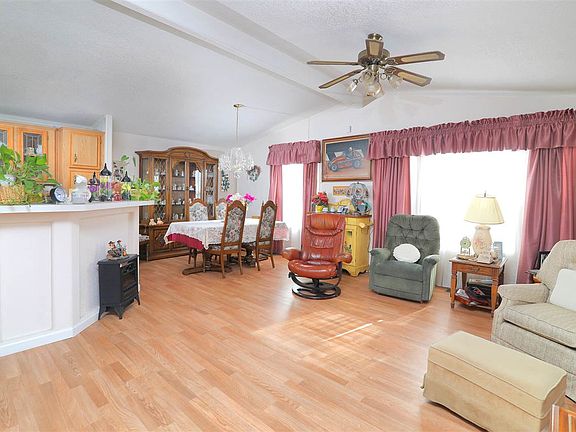 5th image of 11804 S Bonnie Ave