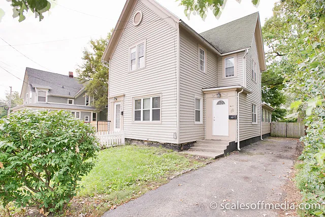 88 S Crystal Ave photo 1