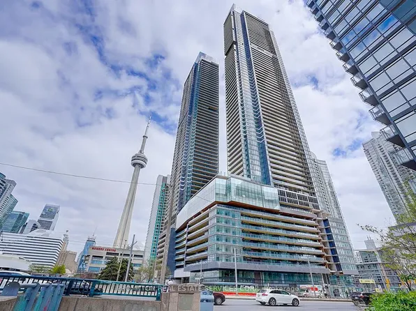 1 Concord Cityplace Way, Toronto, ON