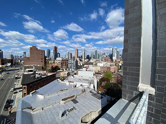 Rented by Compass | media 13