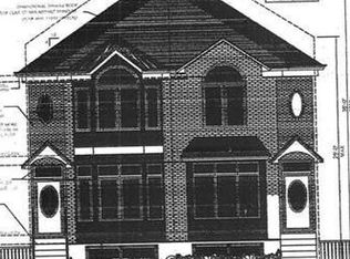 31 Glover St, Staten Island, NY 10308