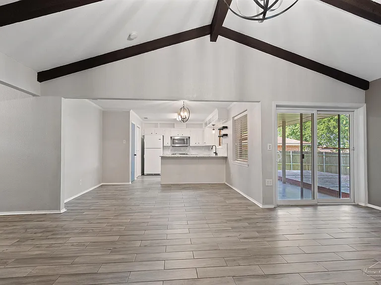 3 Lackland Cir — Photo 4