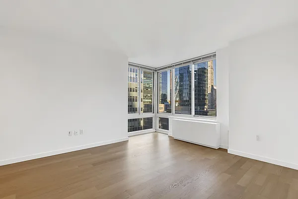 Rented by Cooper & Cooper Real Estate | media 3