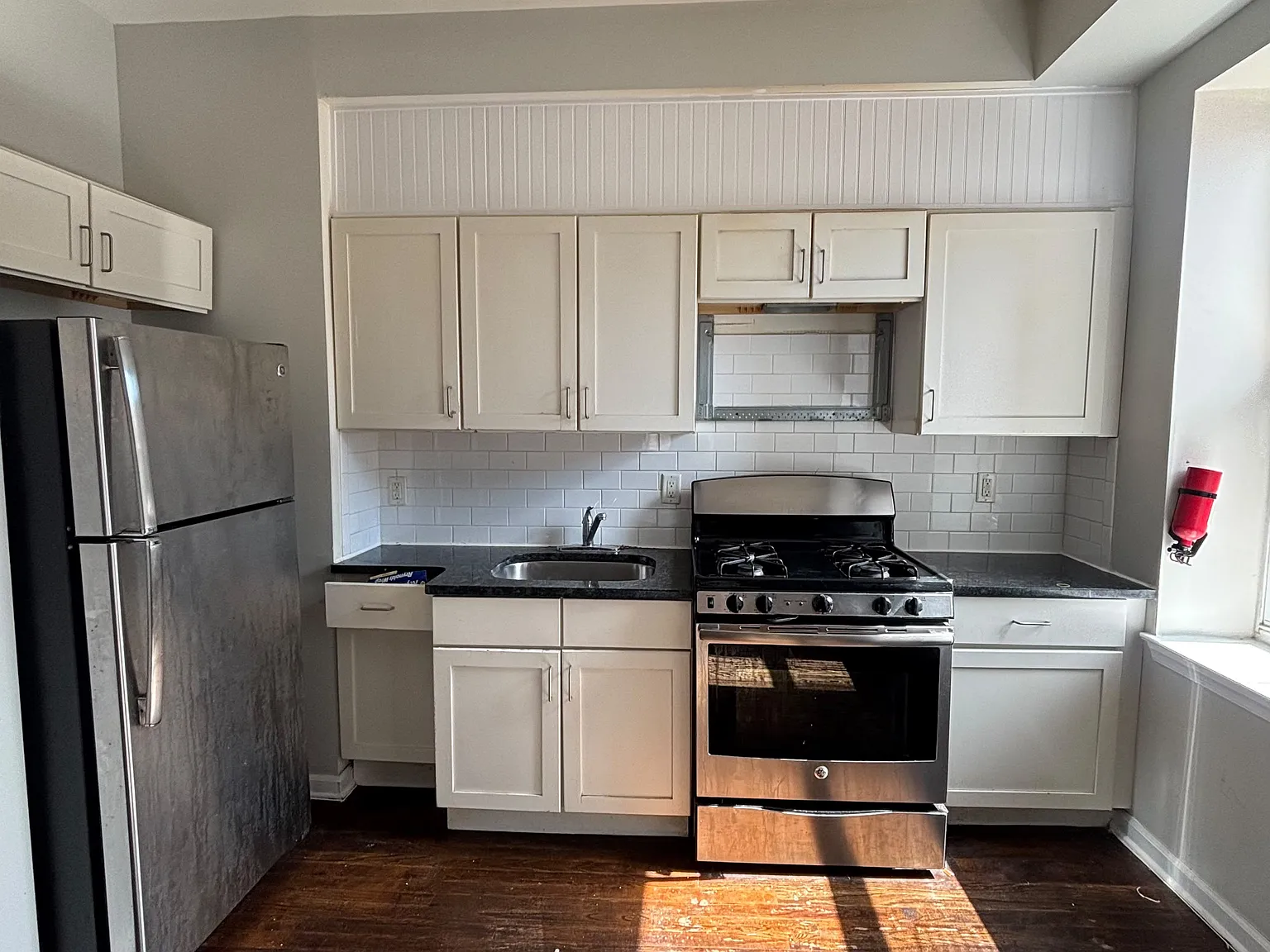 211 Summer Ave — Photo 1