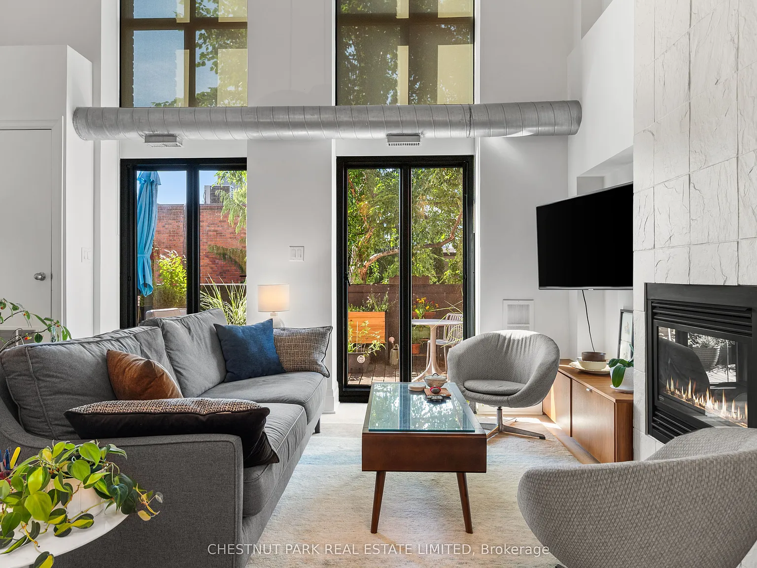 2 bed, $4,200 — Photo 2