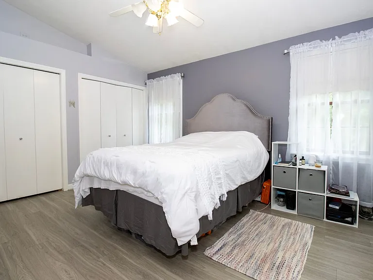 9990 Fraze Rd — Photo 16