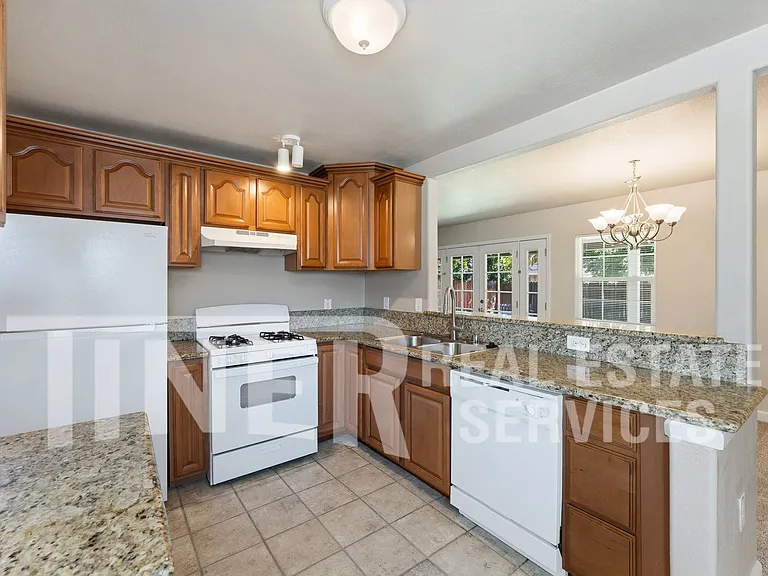 3804 Atwater Rd — Photo 12
