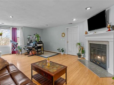 44 Knoll Pl #D, North Providence, RI, 02904