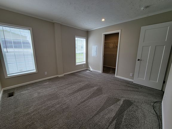 5th image of 249 Kelly Ct #482