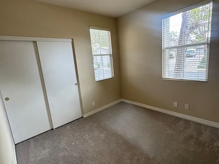 170 Trofello Ln — Photo 35