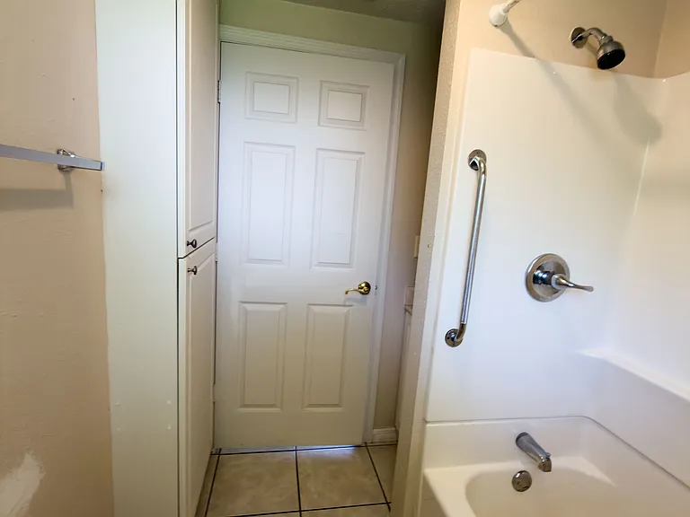 519 Lafayette St — Photo 23