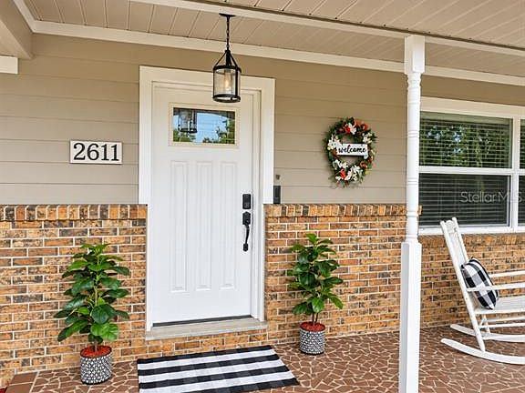 4th image of 2611 SW 34TH AVENUE