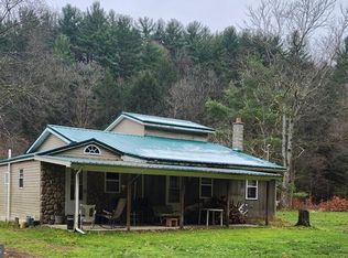 221 Bobbys Run Rd, Emporium, PA 15834