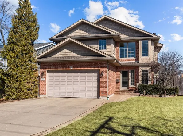 535 Ridge Rd, Highland Park, IL 60035