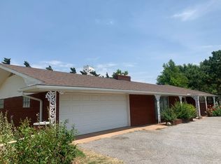 605 Maple St, Burlington, OK 73722