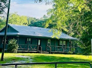 3900 Sammie Hearndon Rd, Moss Point, MS 39562